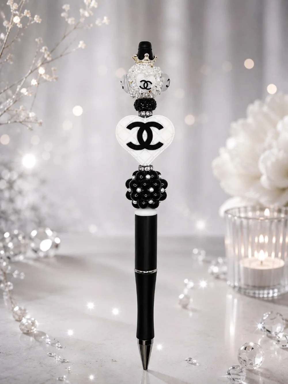 Black & White Crowned Heart Pen
